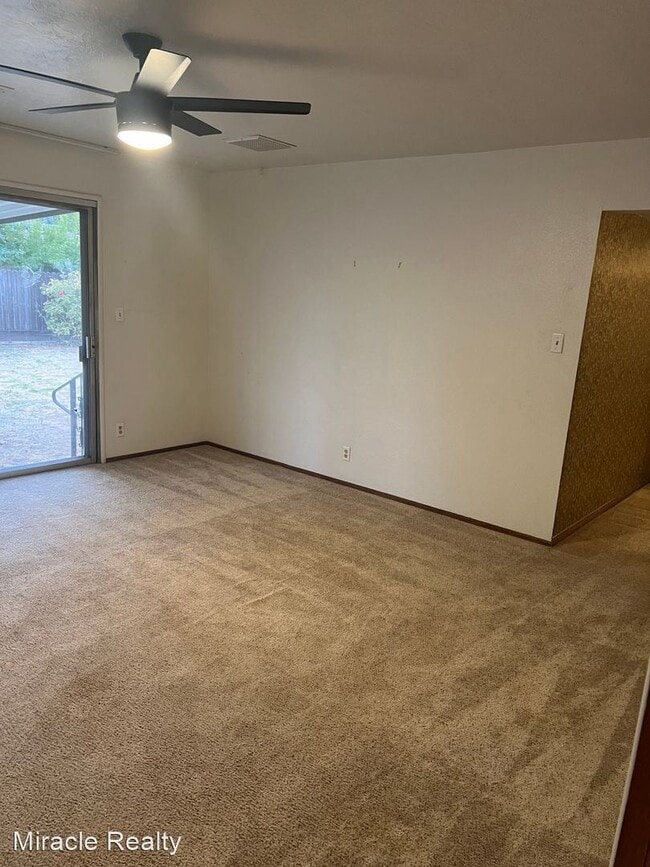 Building Photo - 3 br, 2 bath House - 3649 North 9th Street