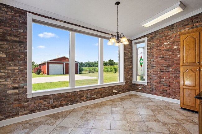 Building Photo - 3595 Martins Chapel Rd