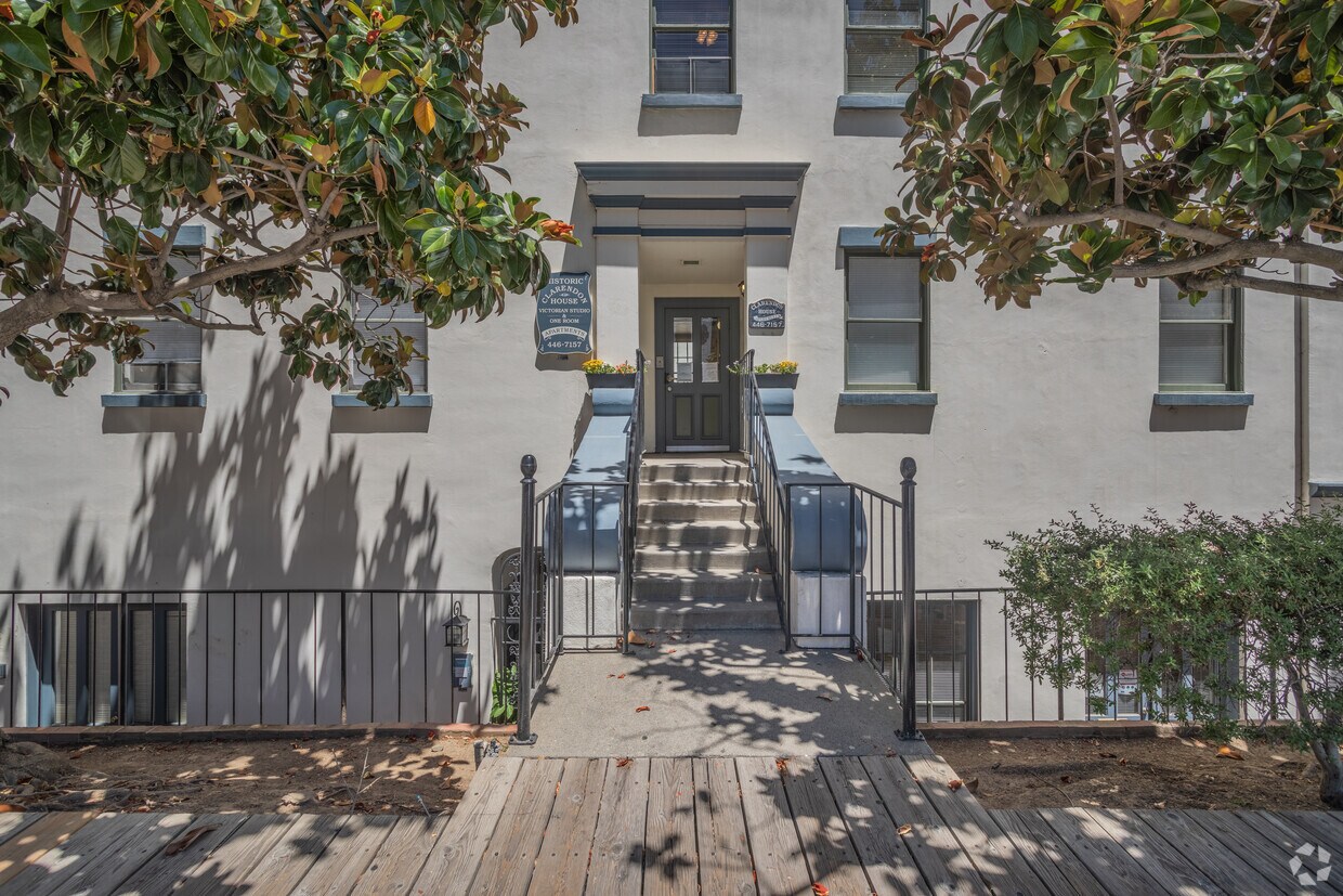 Clarendon House Sacramento Ca Apartment Finder