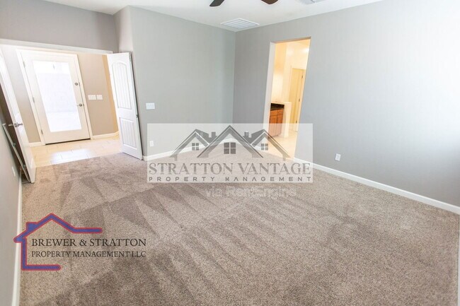 Building Photo - 4118 E Hoot Owl Trail