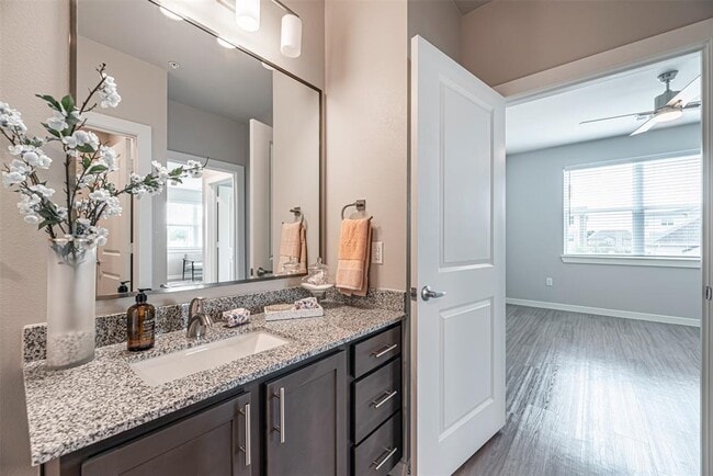 Building Photo - 2911 El Dorado Blvd