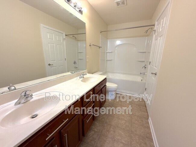 Building Photo - 1367 Killashee Ct