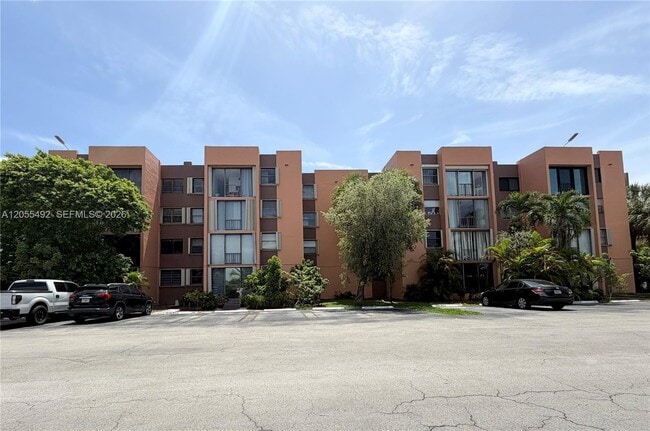 Building Photo - 9410 W Flagler St