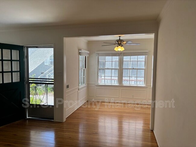 Building Photo - 1605 N Verdugo Rd