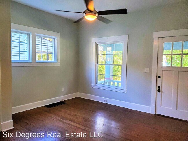 Building Photo - 2 br, 1 bath House - 120 Franck Ave