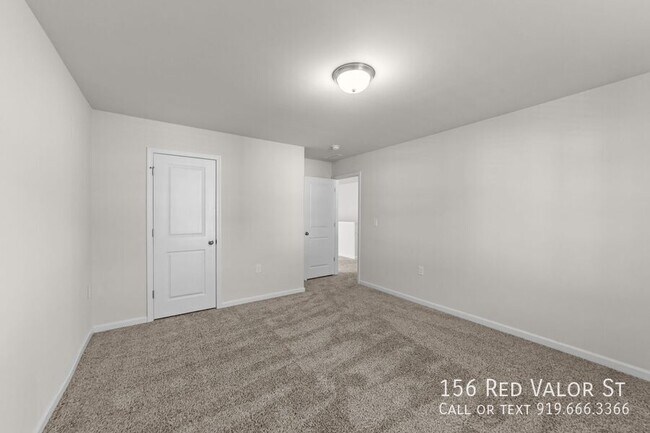 Building Photo - 156 Red Valor St