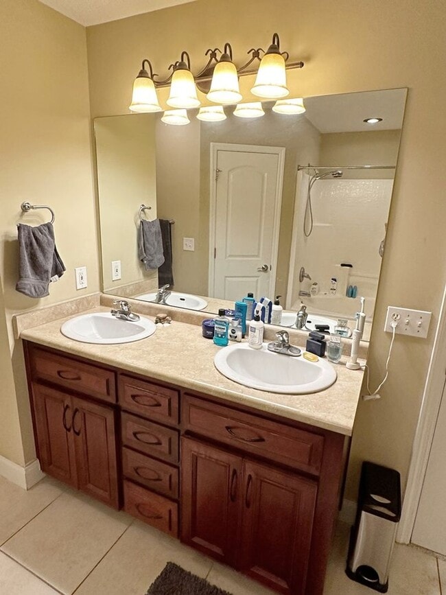 Building Photo - Your New Home Awaits: Stunning Rental Property in Branch Pt Subdivision, Valdosta, GA!