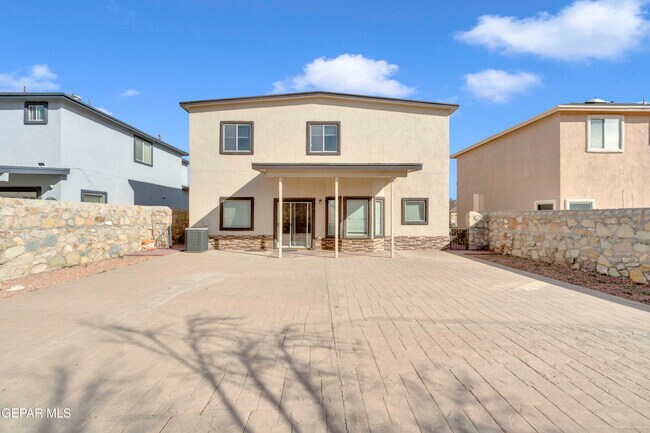 Building Photo - 11017 Bullseye St