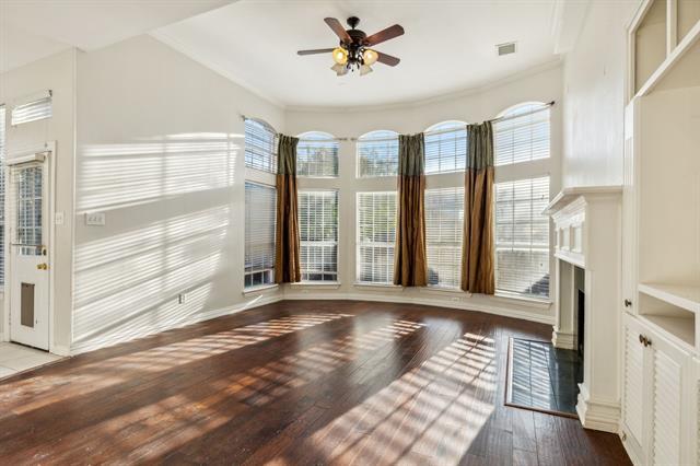 Building Photo - 8817 Shepard Dr