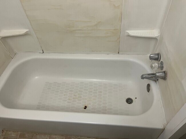 Building Photo - 36 N Easy St