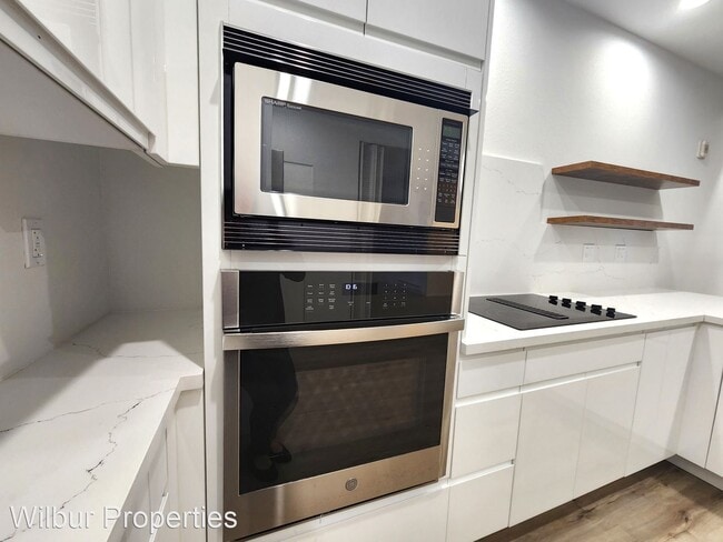 Building Photo - 2 br, 2 bath House - 436 High Street #203