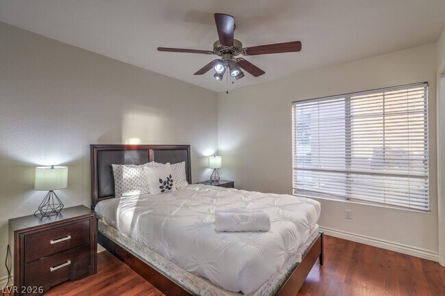 Building Photo - 2402 Legacy Island Cir