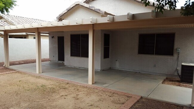 Building Photo - 14928 N 150th Ln