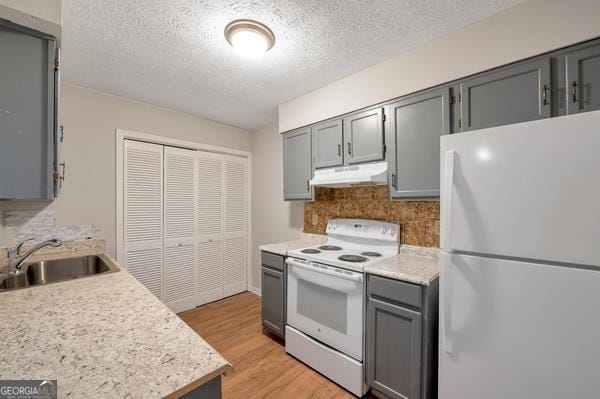 Building Photo - 4433 Golf Vista Cir