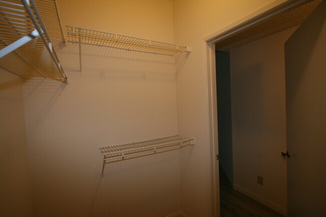 Building Photo - 3637 Clarington Ave