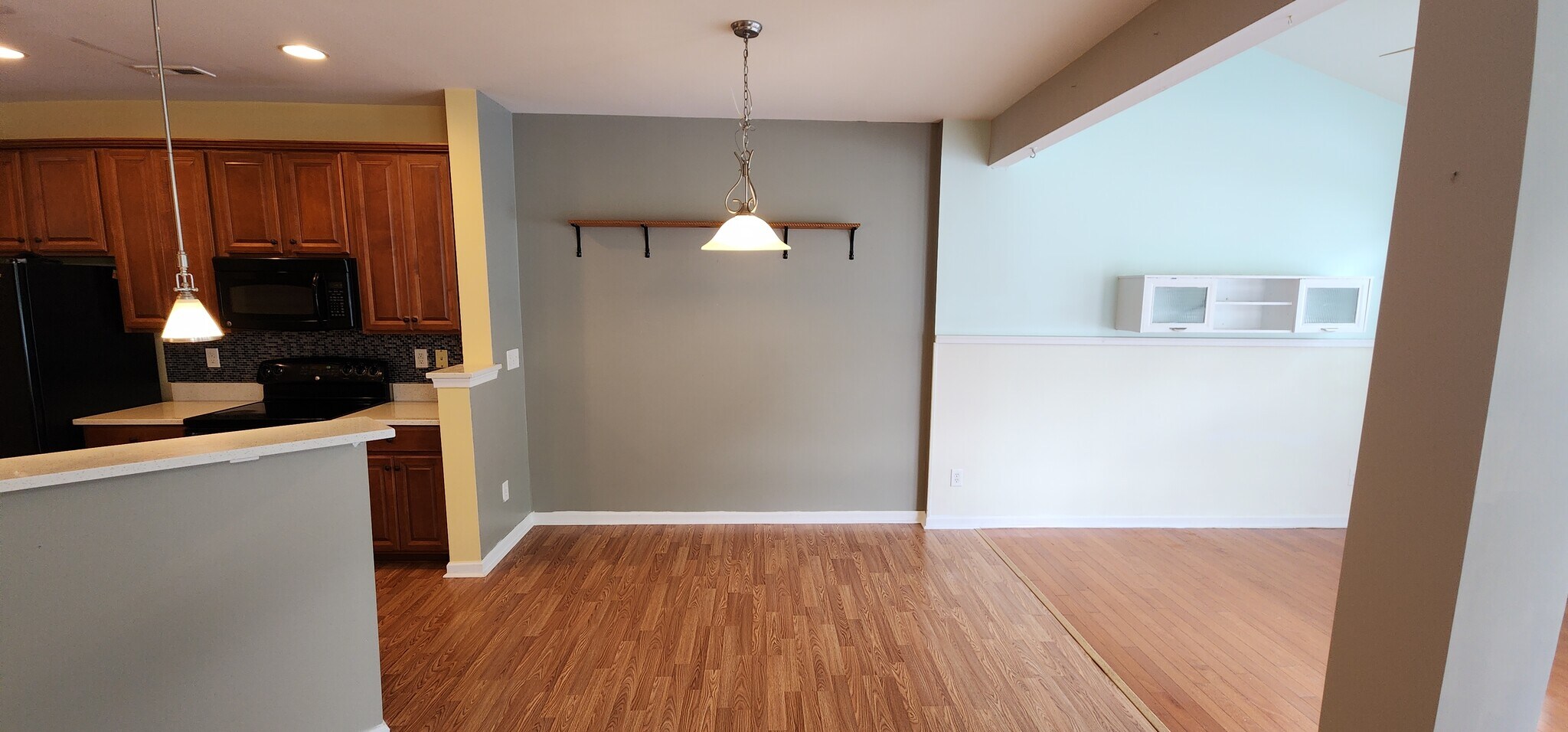 Building Photo - 709 Prospect Ln