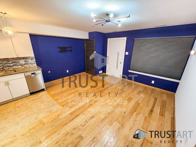 Building Photo - 12135 Academy Rd