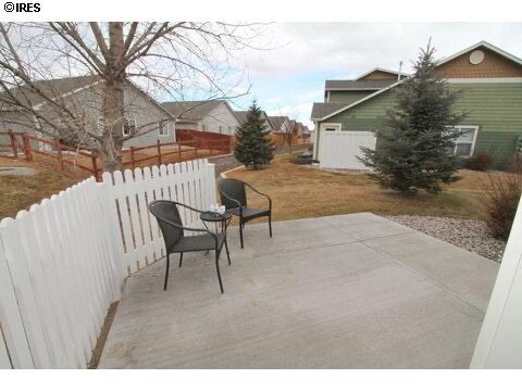 Building Photo - 721 Waterglen Dr