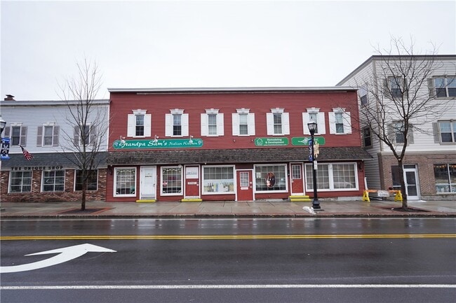 Building Photo - 138 S Union St