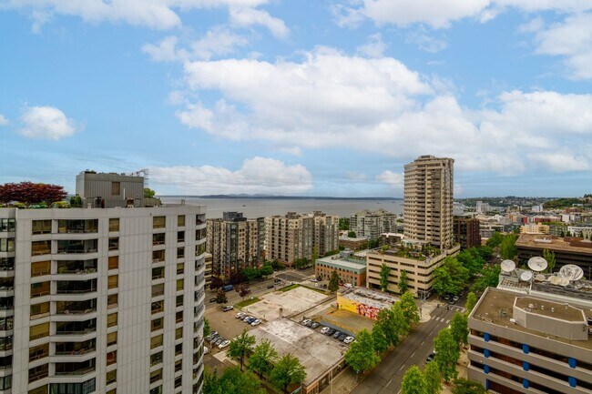 Building Photo - Seattle Heights Condominiums ~ Belltown