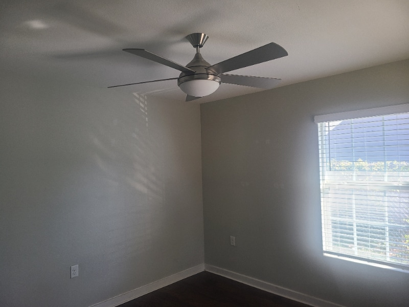 Building Photo - 2535 Sharon St