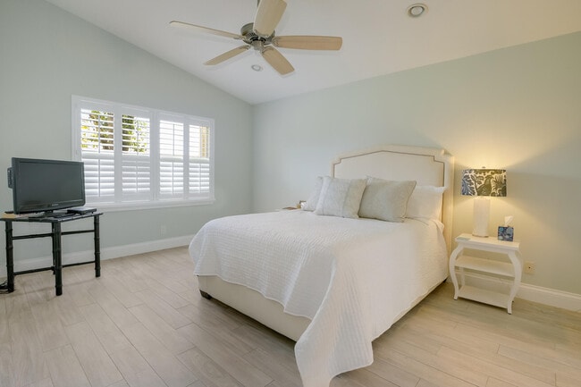 Building Photo - 11949 Rosetree Terrace