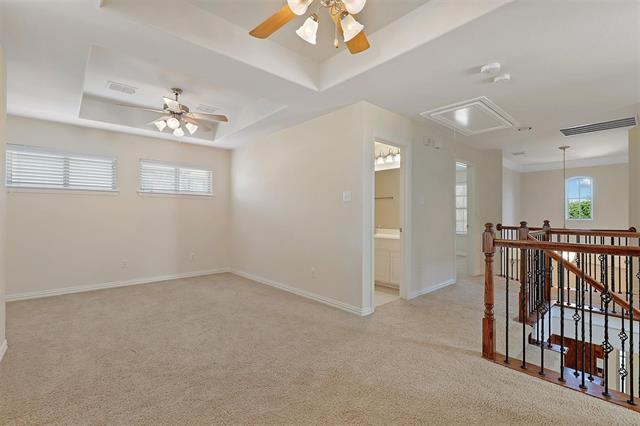 Building Photo - 963 Panther Ln