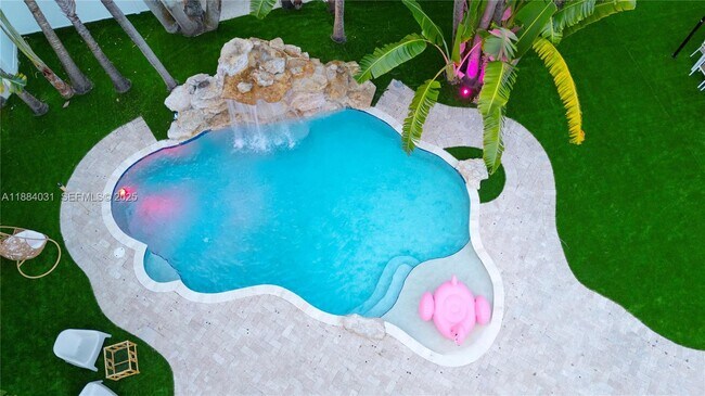 Building Photo - 1435 Grant St