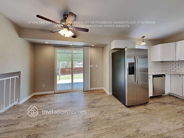 Building Photo - 2038 El Camino Meseta