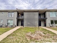 Building Photo - 1988 Cambridge Dr