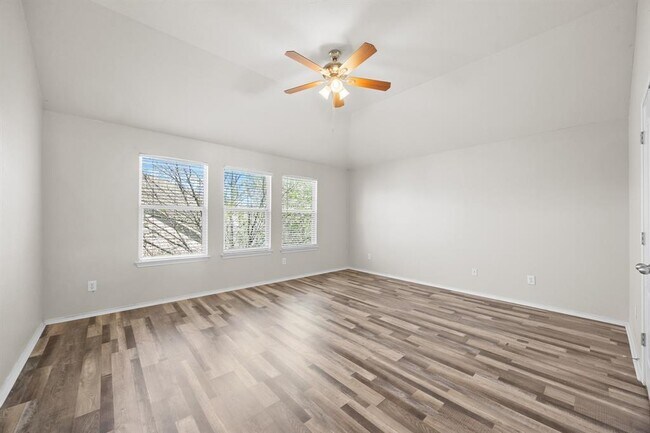 Building Photo - 2049 Rachel Ln