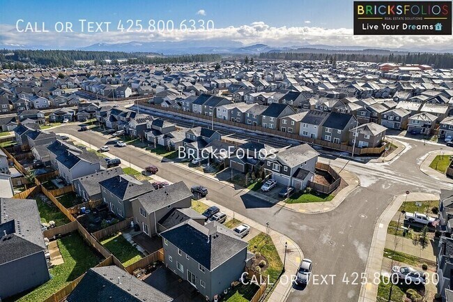 Building Photo - 10706 185th St E