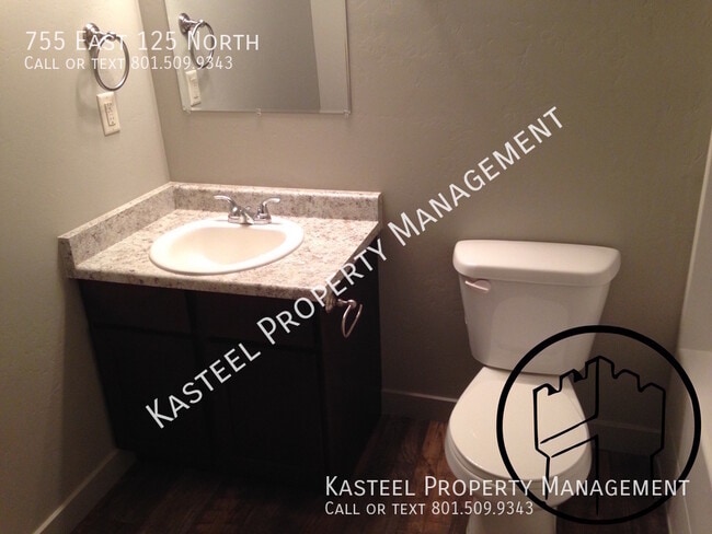 Building Photo - 755 E 125 N St