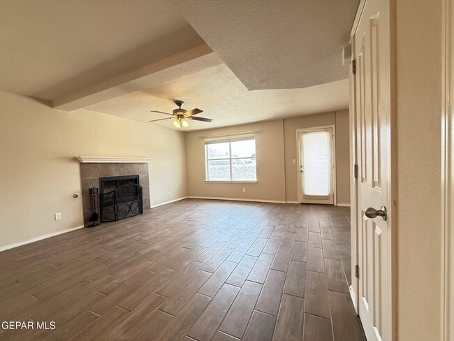 Building Photo - 6305 Rosa Gandara Pl