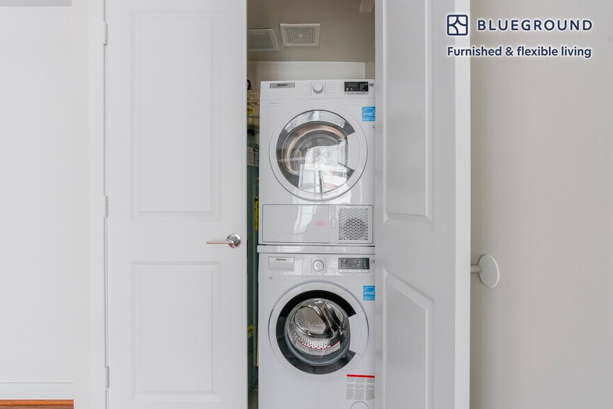 Building Photo - 4001 9th St N