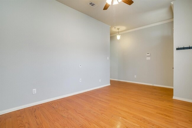 Building Photo - 1721 Castle Creek Dr