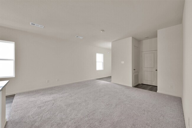 Building Photo - 583 Firemoon St