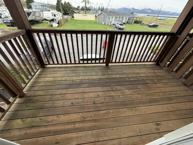 Building Photo - 1030 4th Ave