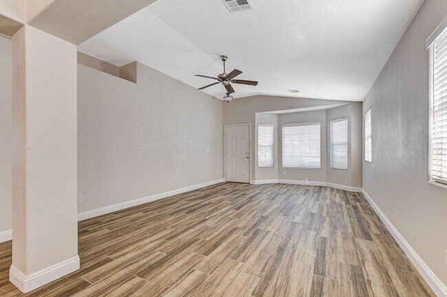Building Photo - 5053 Cedar Lawn Way