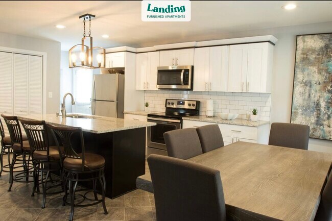 Building Photo - 948 Pulliam St SW