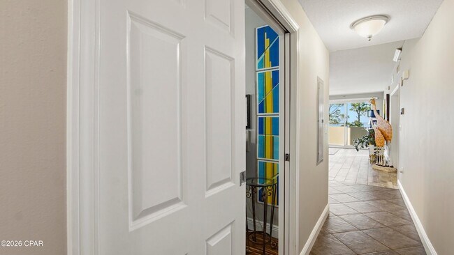 Building Photo - 2400 Grandiflora Blvd