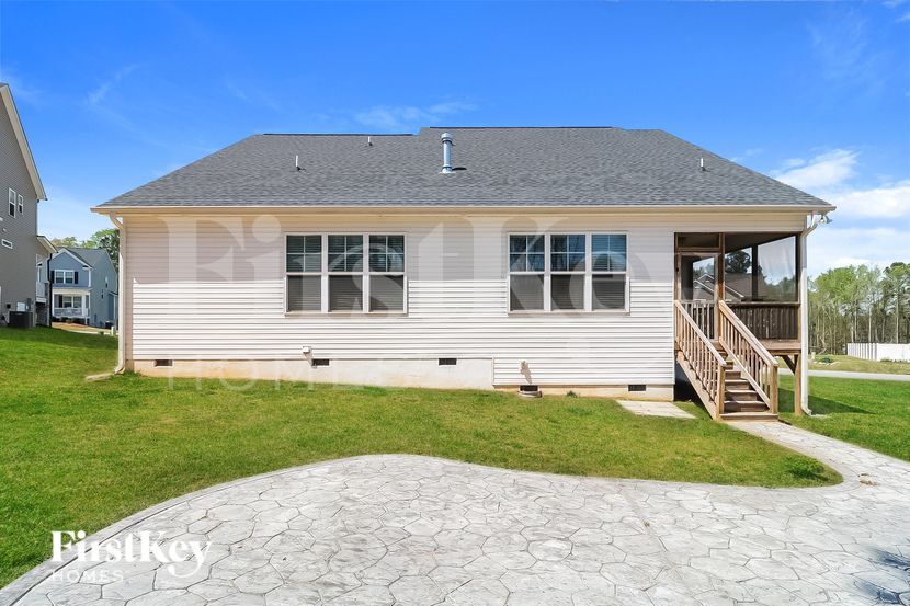 Building Photo - 159 Grey Hawk Dr