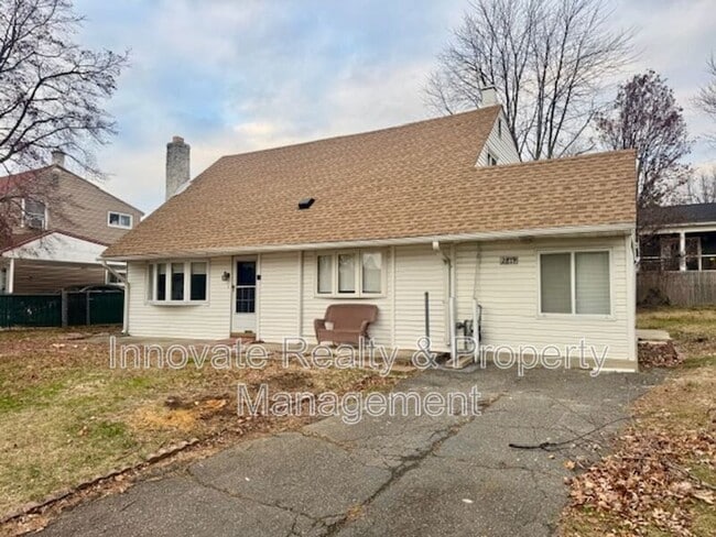 Primary Photo - 2819 Comly Rd