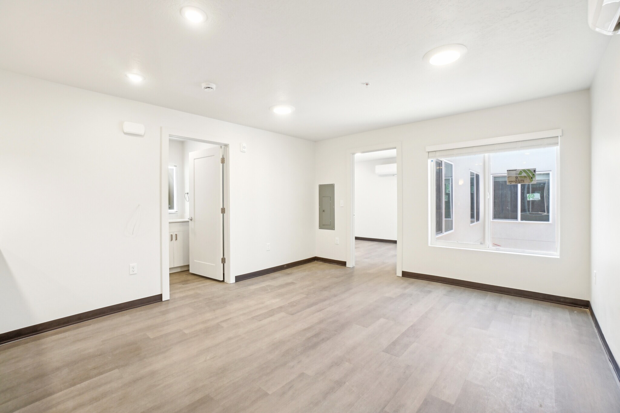 Building Photo - 1326 S 500 E