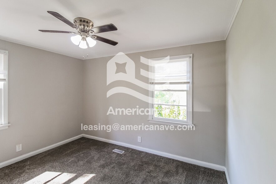 Building Photo - 1949 Manson Rd