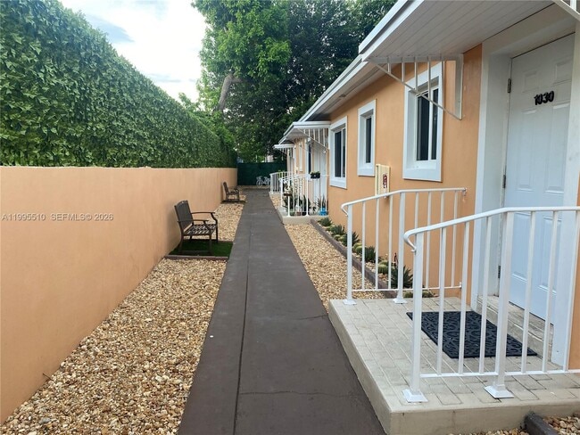 Building Photo - 1034 NW 2nd St