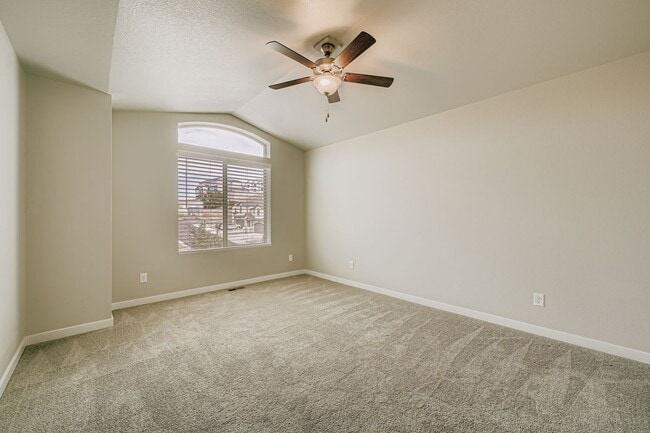 Building Photo - 791 Little Bear Grove