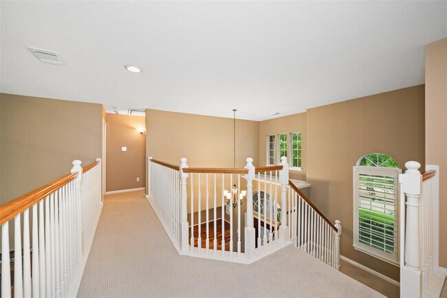 Building Photo - 10 Dove Trace Cir