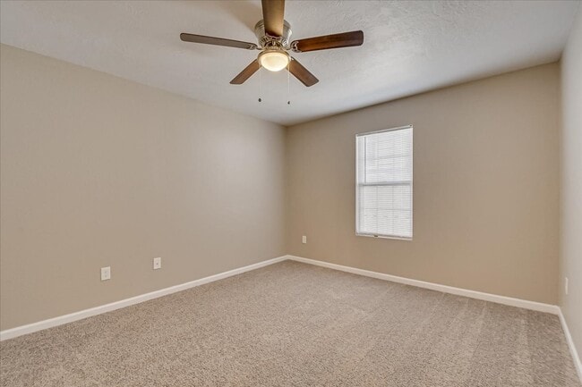 Building Photo - 2019 Buckhaven Way