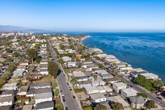 Building Photo - 6685 Sabado Tarde Rd